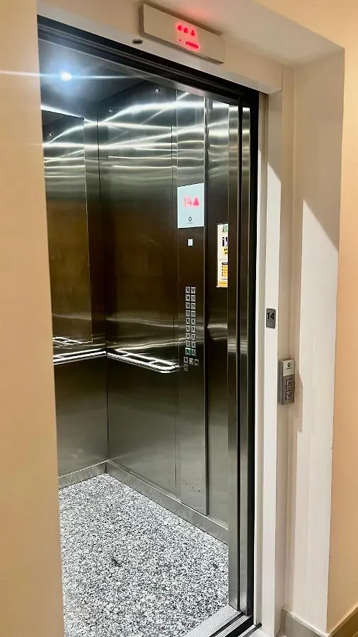 アパート Admiravel Apartamento Em Frente Ao Metro Bras ! Ap 56 A Torre 2 サンパウロ ブラジル
